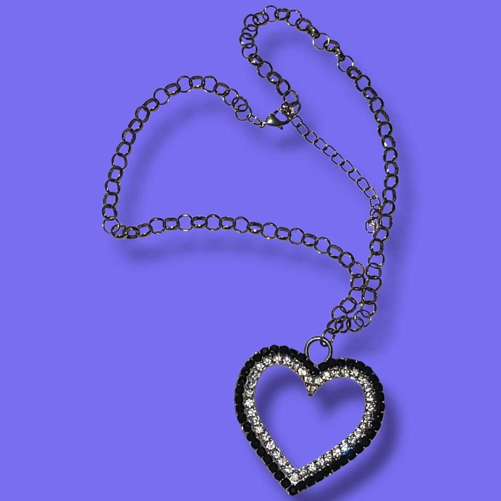 Vintage 90s Y2k Black Rhinestone Heart Pendant Necklace Silver Tone Chain